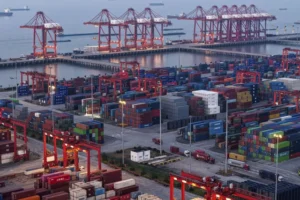 Deregulasi Impor Perkuat Daya Saing Industri Nasional