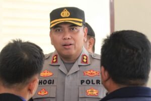 Masyarakat Bersama Aparat Tegakkan Demokrasi Tanpa Kekerasan