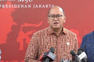 Hilirisasi Sawit dan Bauksit Tingkatkan Penyerapan Tenaga Kerja Indonesia