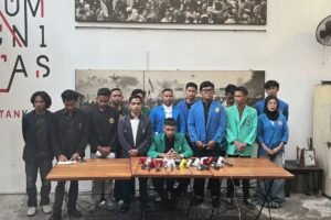Gerakan Mahasiswa Harus Tetap Jadi Suara Rakyat, Bukan Alat Elite