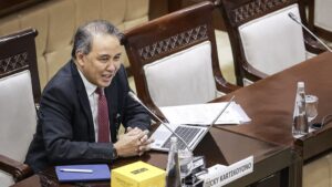 Pemerintah Perkuat Kolaborasi OJK, Perbankan, Fintech, dan Polri Tangani Online Scam Keuangan