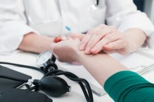 Akses Kesehatan Makin Merata Lewat Program Cek Kesehatan Gratis