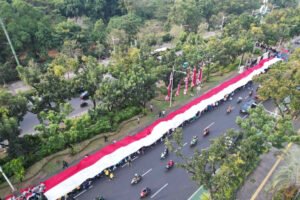 Kirab Merah Putih, Mahasiswa Teguhkan Semangat Persatuan dan Indonesia Damai