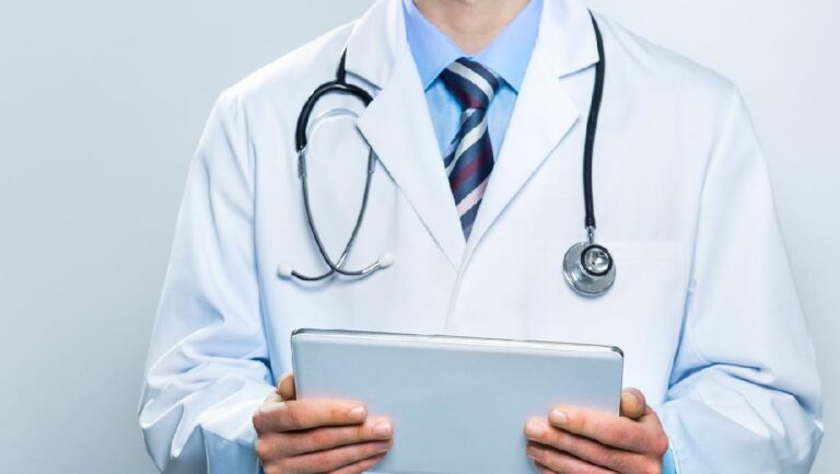 Beasiswa Dokter Spesialis Membuka Harapan Baru Bagi Layanan Kesehatan Daerah