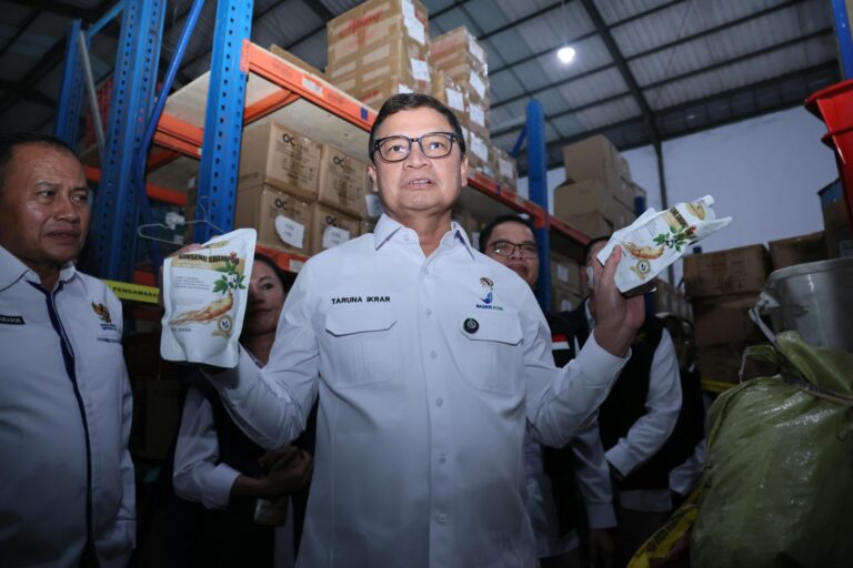 Pemerintah Perkuat Ekonomi dan Kesehatan Desa, BPOM Kawal Produk Koperasi Merah Putih