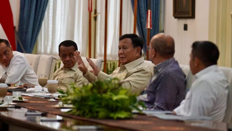 Prabowo Perkuat Bantuan Pangan dan Subsidi Upah bagi Kelompok Rentan