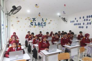Pendidikan dan Pengasuhan Sekolah Rakyat Menumbuhkan Kemandirian Anak